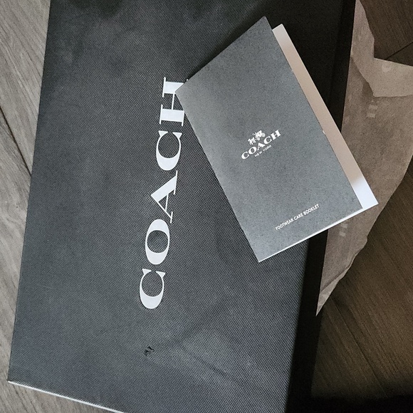 **BRAND NEW** - Picture 3 of 3